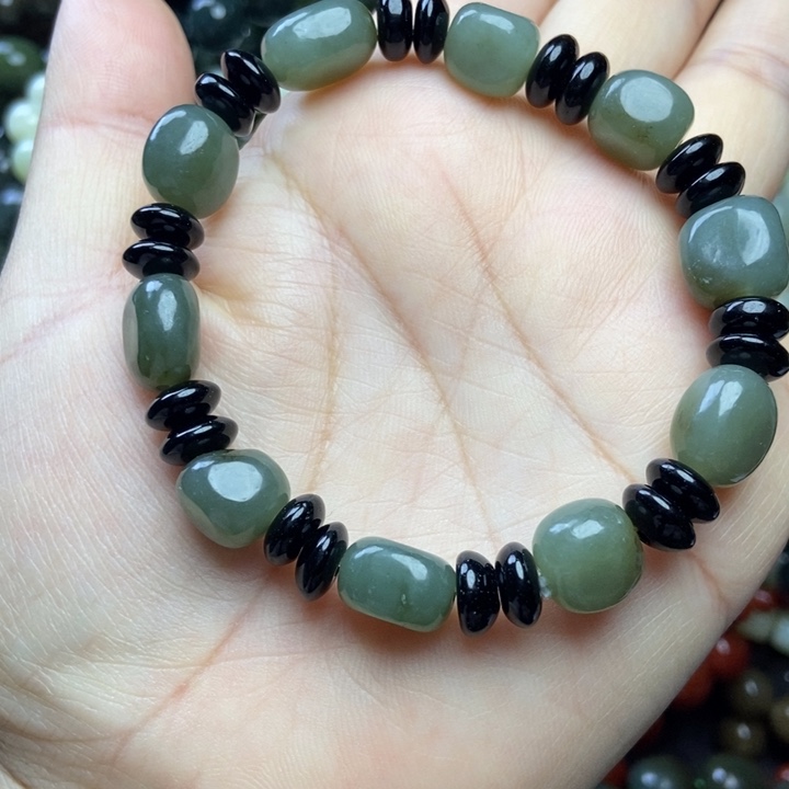 和田玉未镶嵌颈饰随机发一