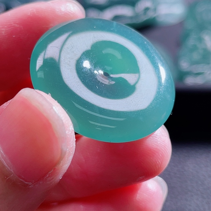 翡翠颈饰未镶嵌999999999999