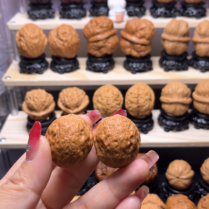 文玩核桃吊坠4w蛇皮球31尺