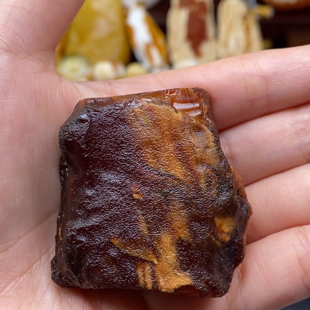 定制琥珀未镶嵌蜜蜡