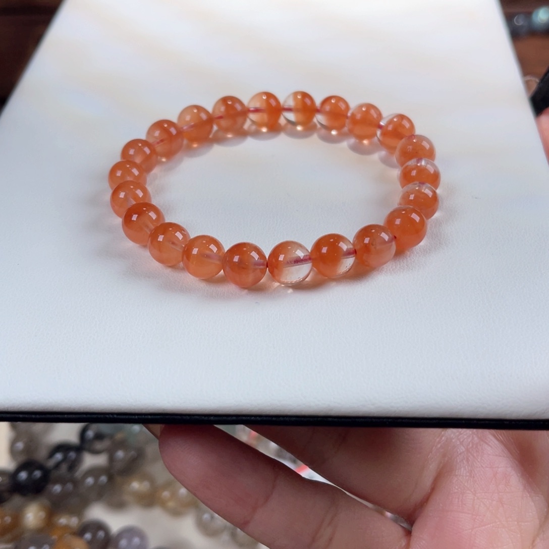 水晶手链未镶嵌8.8咪红兔毛