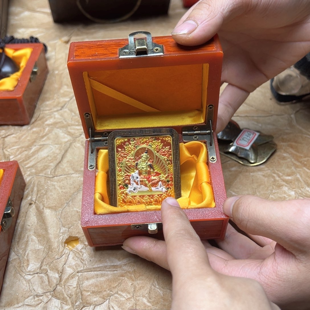 滴血莲花菩提吊坠