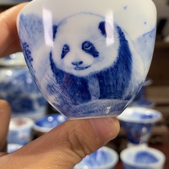 杯景德镇手工手绘陶瓷，高亮兴老师作品