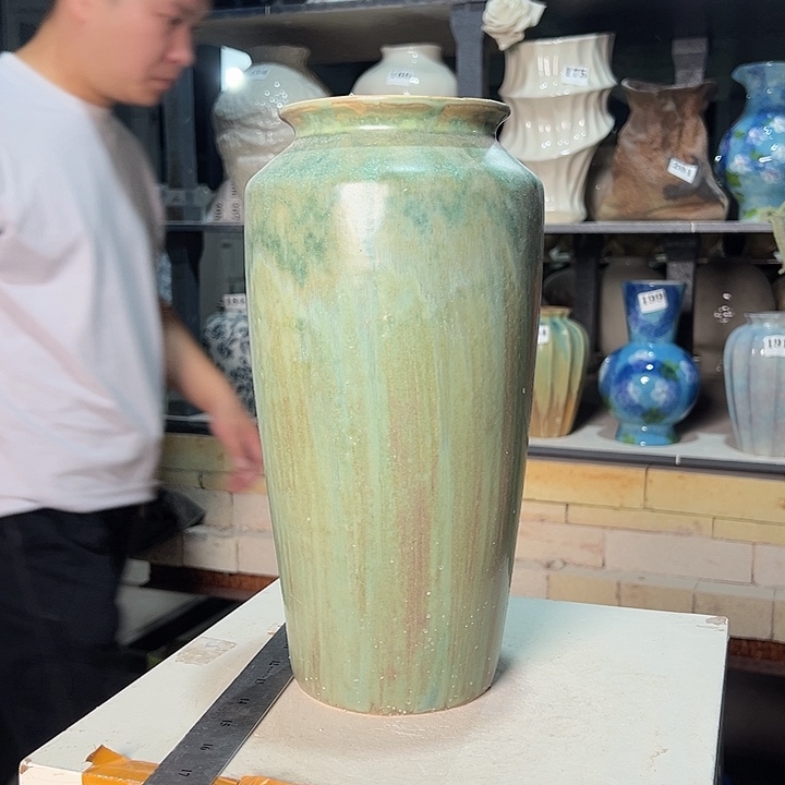 景德镇陶瓷花瓶微瑕介意勿拍