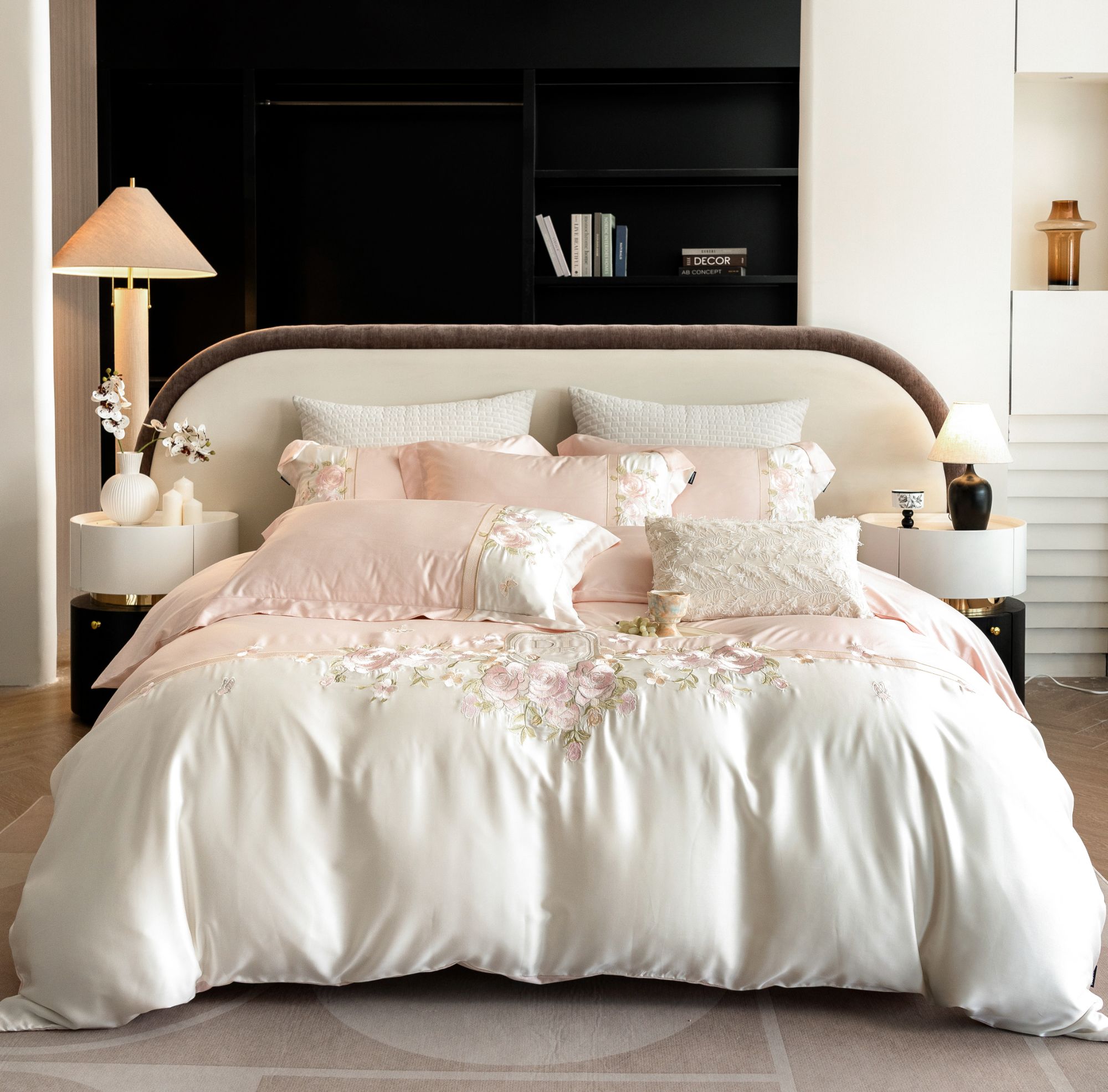 线下款莱赛尔天丝法式精美玫瑰花卉刺绣四件套天丝玫瑰庄园