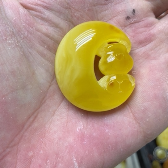 蜜蜡裸石未镶嵌吊坠