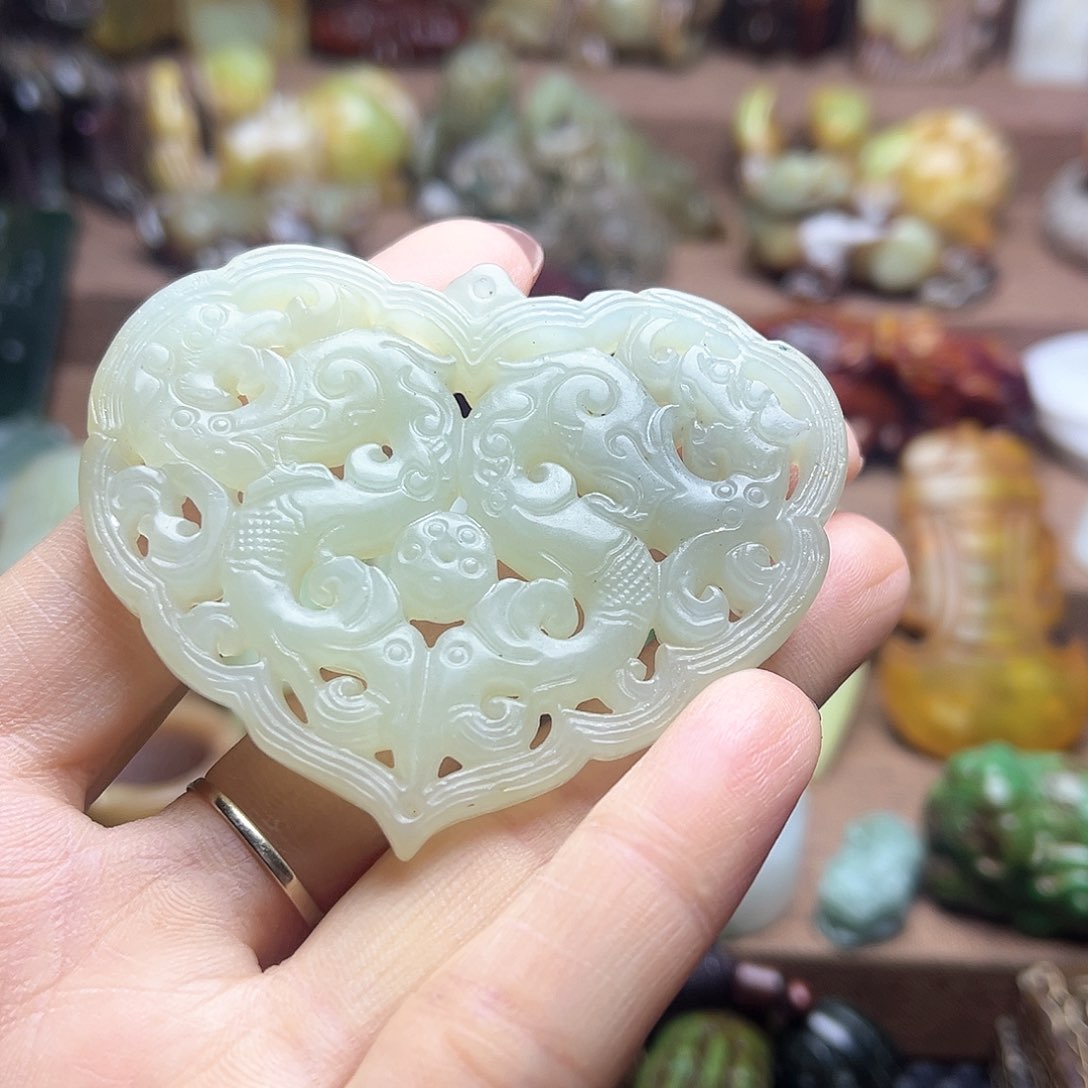 白玉菩提吊坠29。。