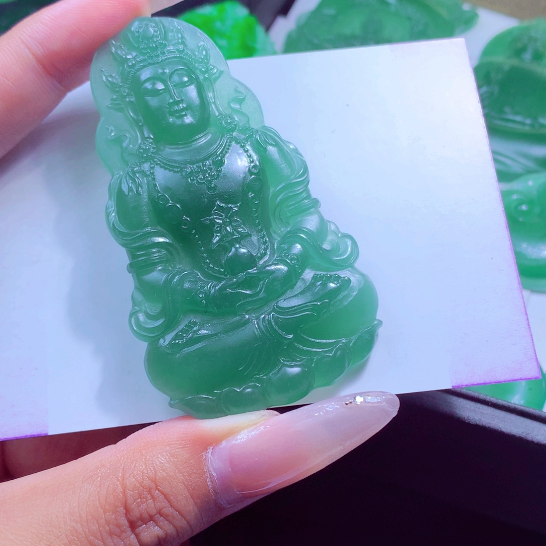 定制翡翠未镶嵌天然缅甸翡翠A货毛货挂件