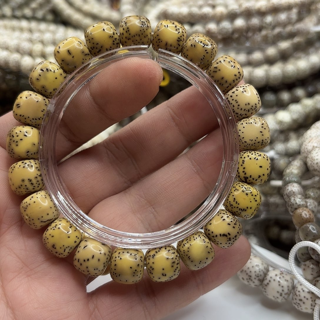 星月菩提吊坠11糯黄暴力黄侧留白