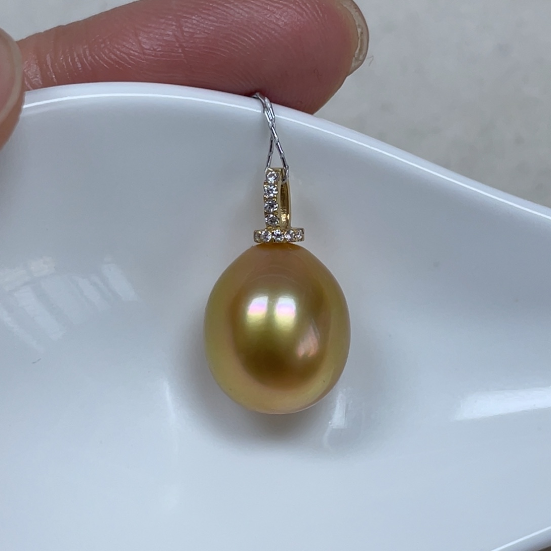 海水珍珠18K金镶嵌颈饰12.1