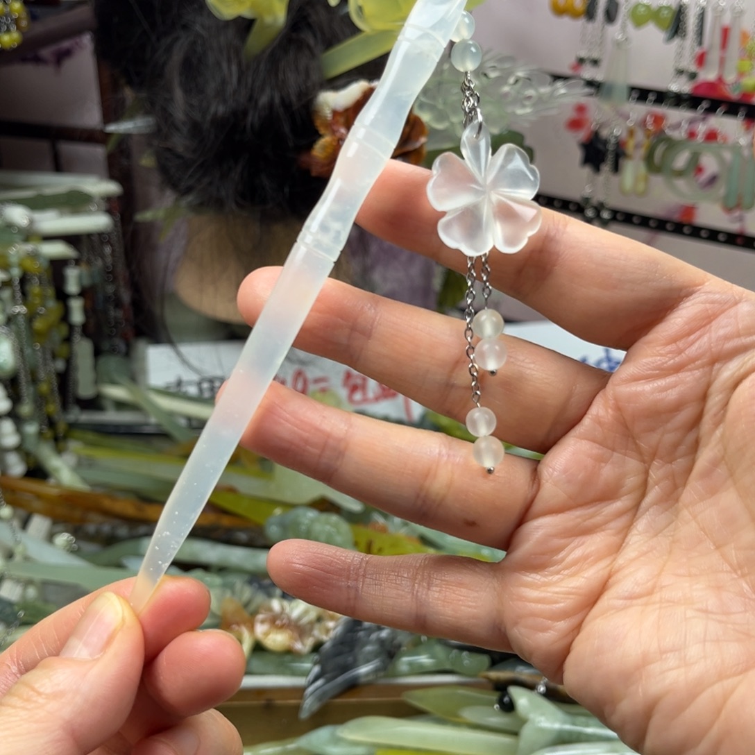 岫玉未镶嵌发饰长度15厘米左右