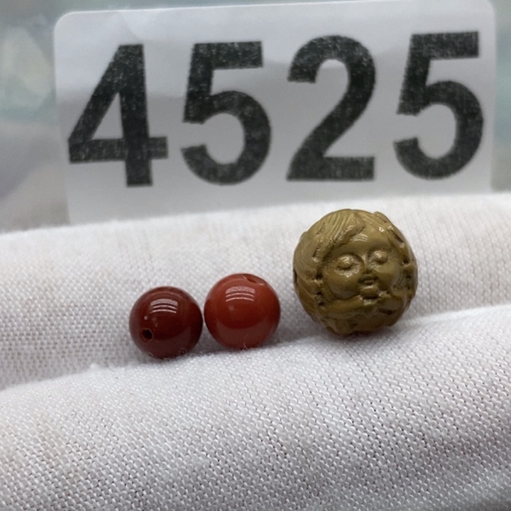 南红玛瑙未镶嵌颈饰