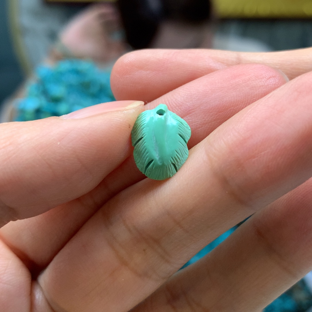 绿松石配饰未镶嵌