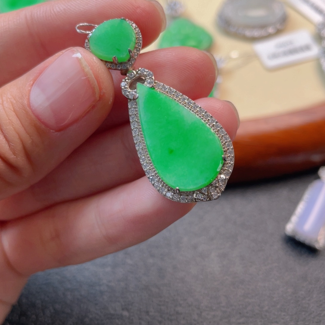 翡翠吊坠(不含链)银S925镶嵌