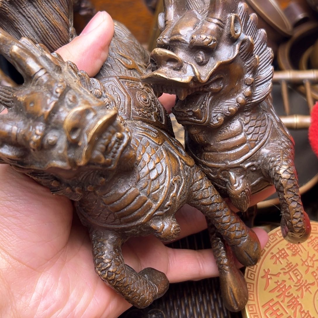 精美铜器点击下单