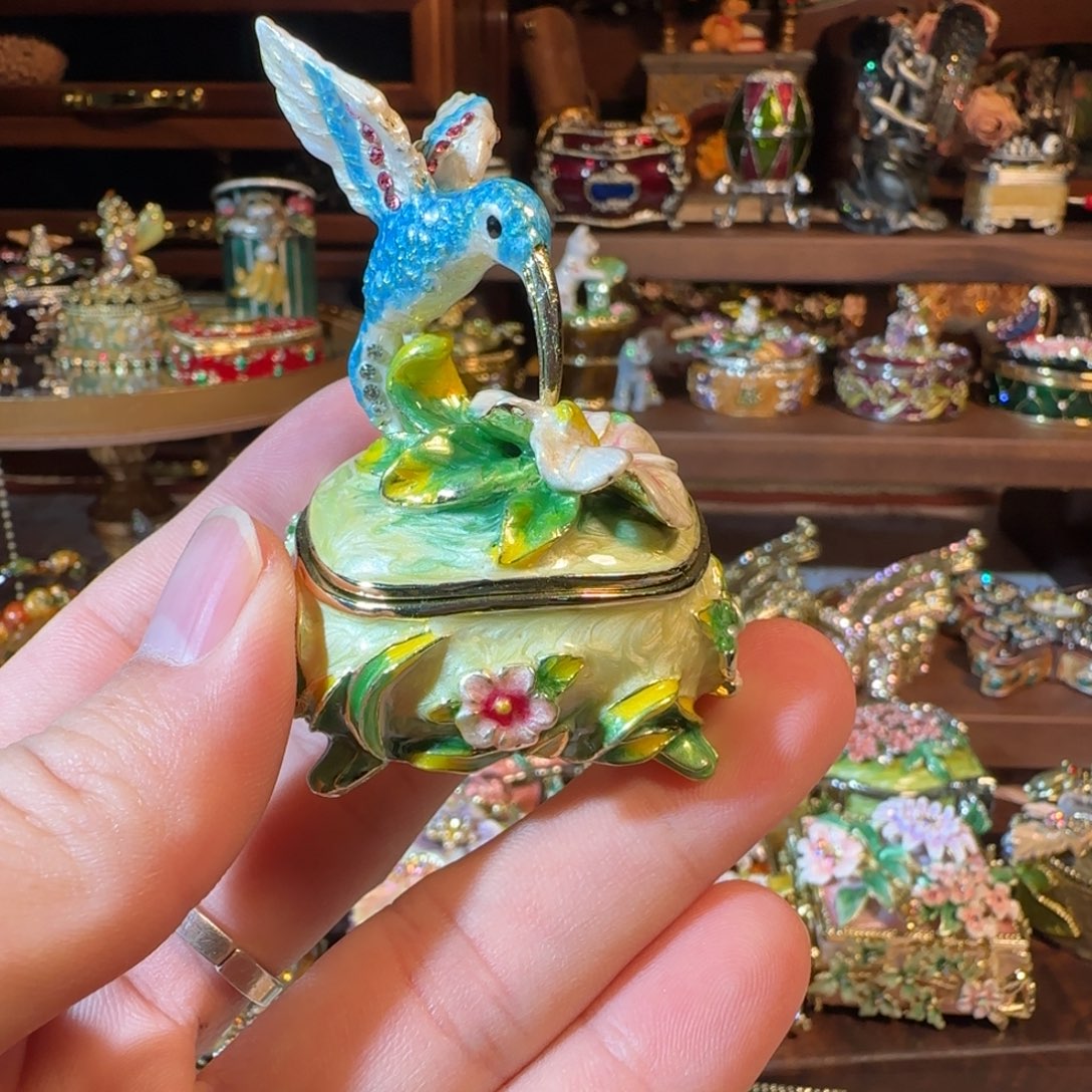 手工制品请勿吹毛求疵