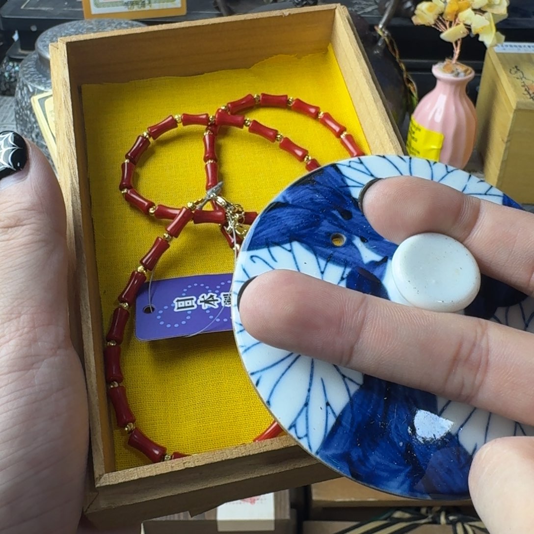 瓷片哈哈哈哈哈哈哈哈哈哈哈