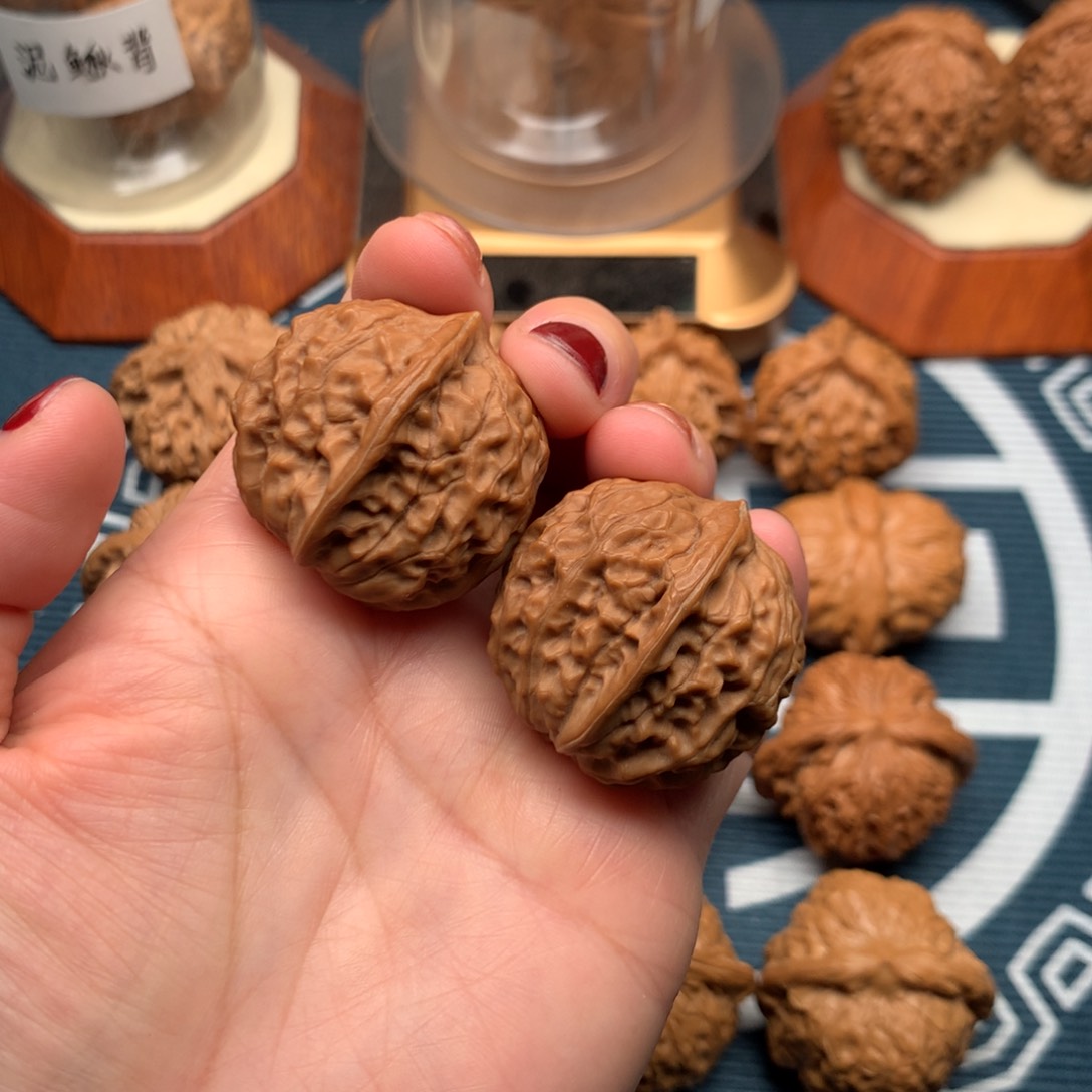 文玩核桃把件黄松峪