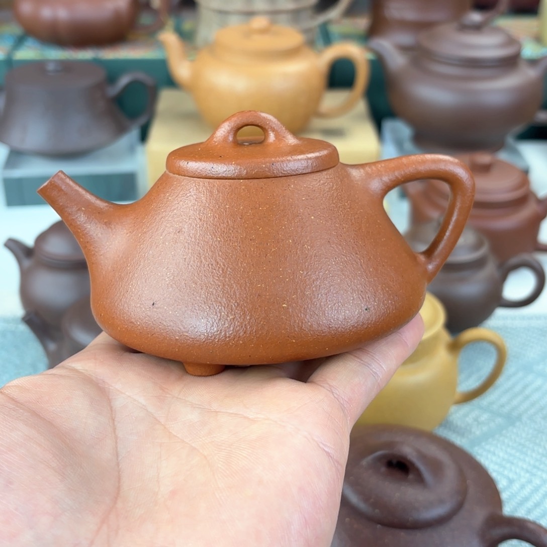 紫砂茶壶纯红子冶 230cc