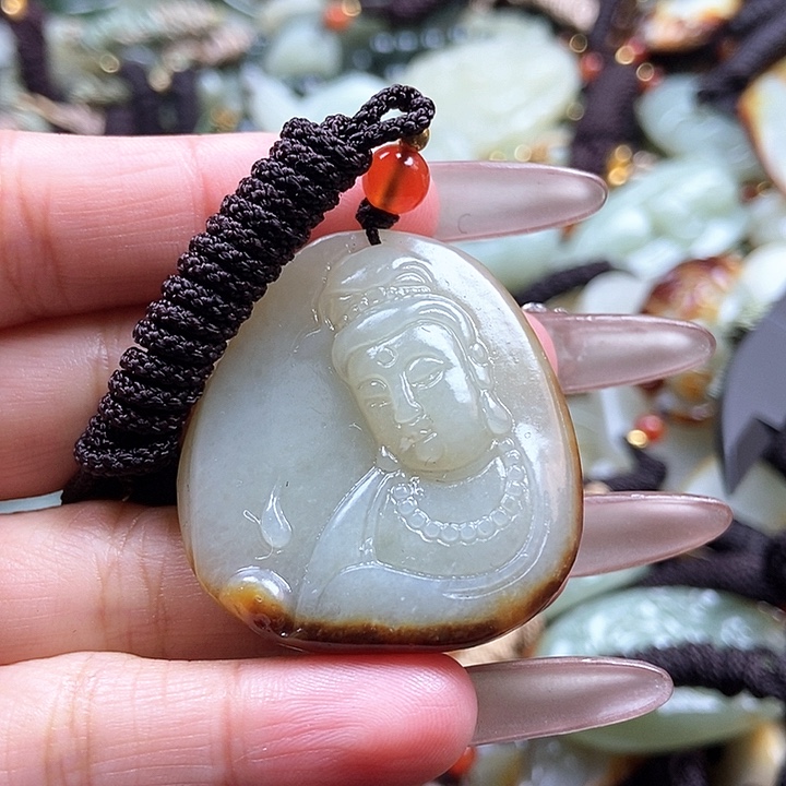 和田玉颈饰未镶嵌