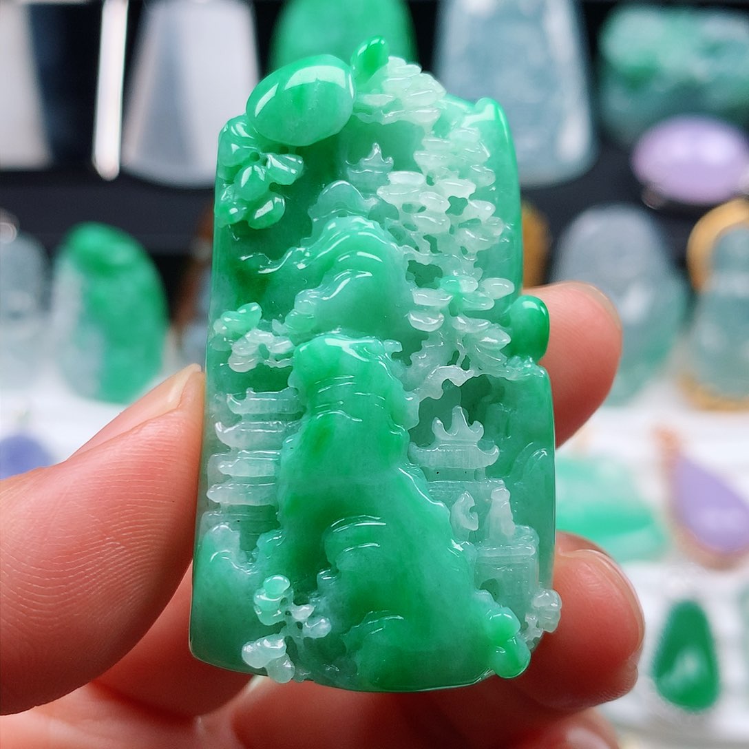 翡翠颈饰未镶嵌卡12