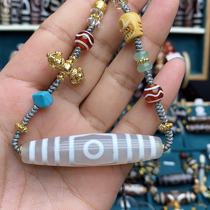 玛瑙/玉髓颈饰合金