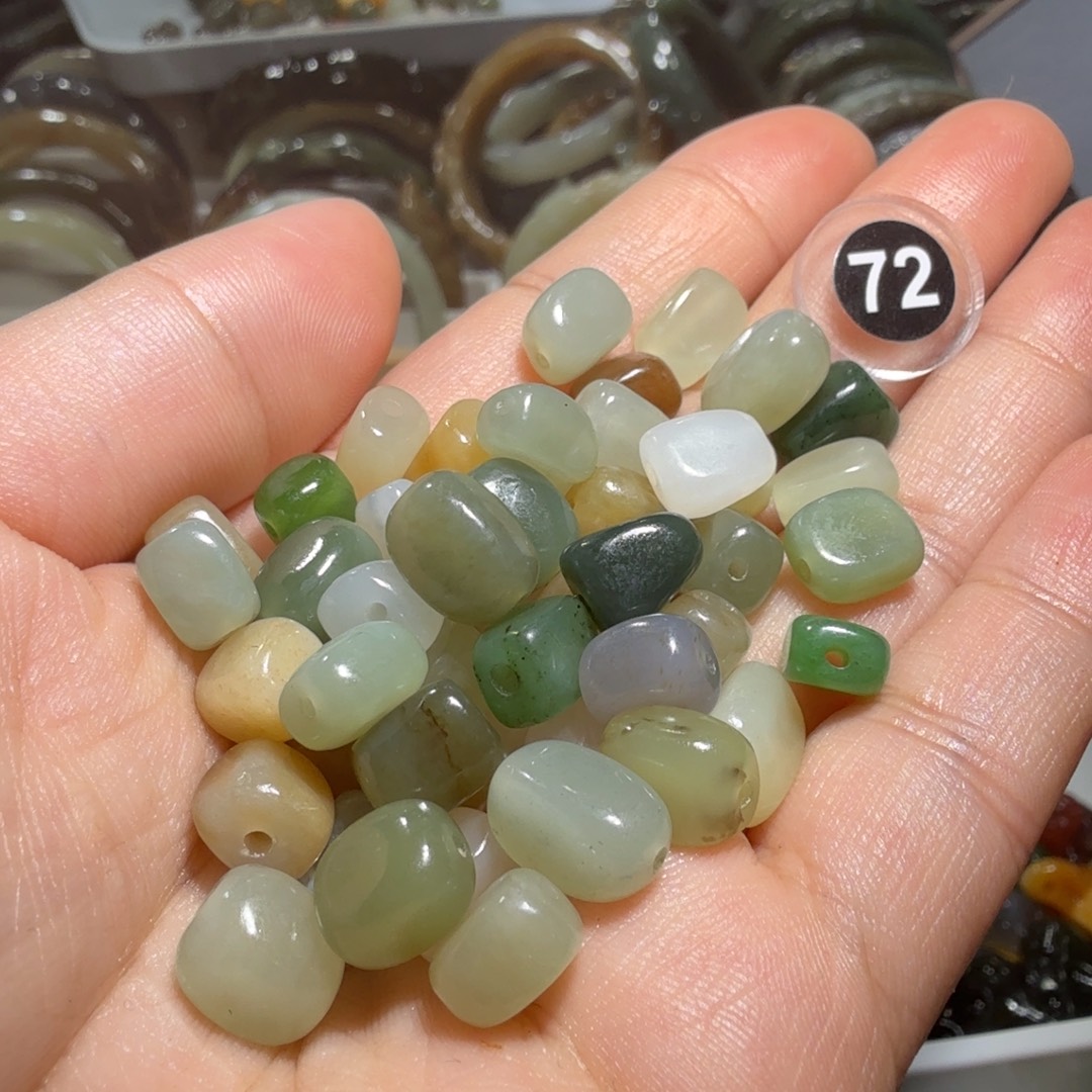 和田玉未镶嵌珠宝奇石