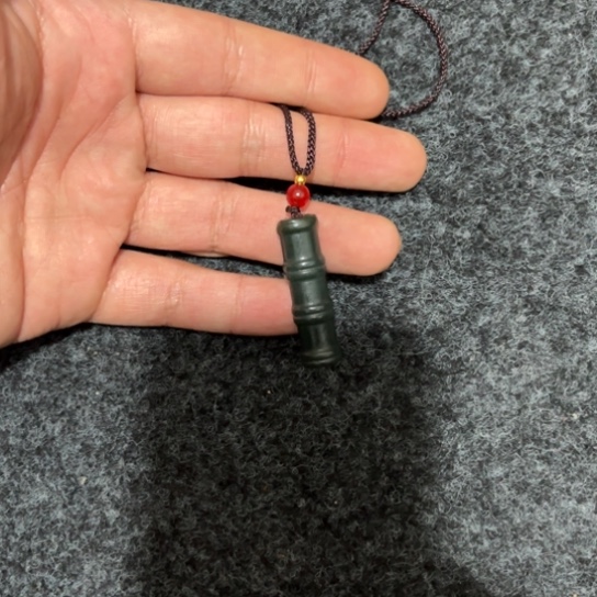 【闪购商品】和田玉颈饰未镶嵌秦*人