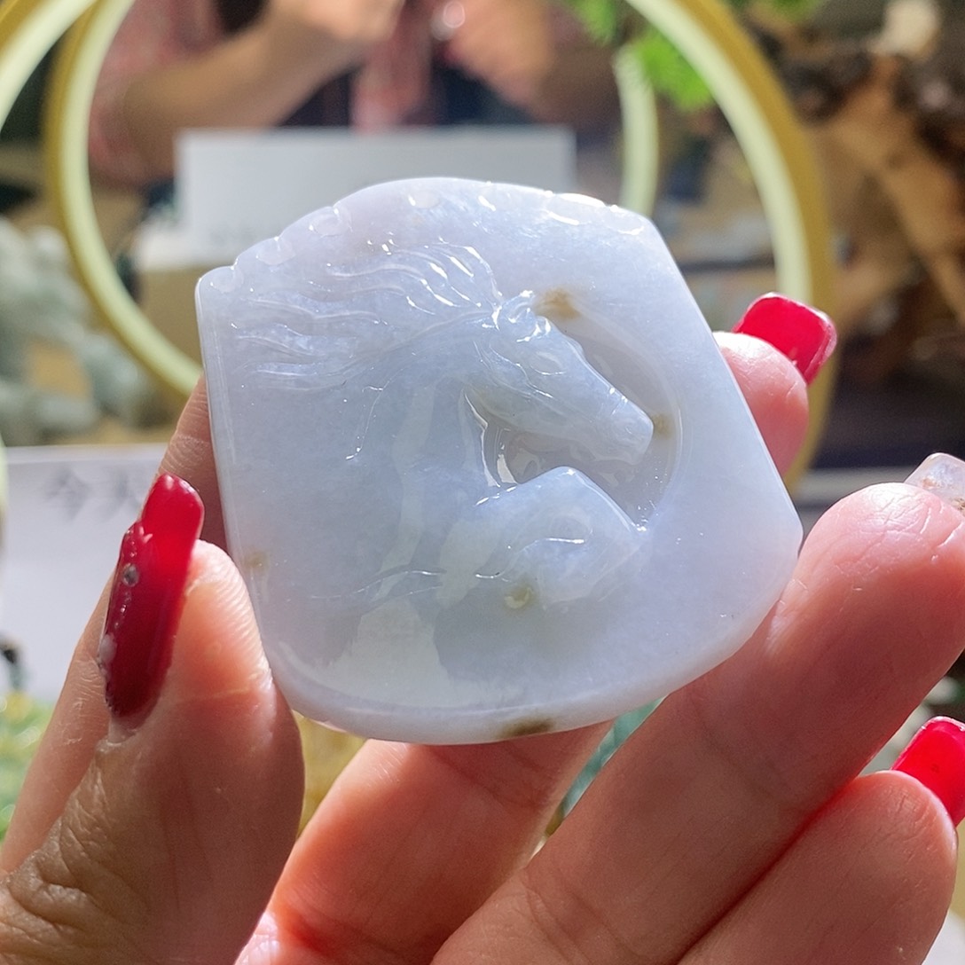 【闪购商品】翡翠颈饰未镶嵌马