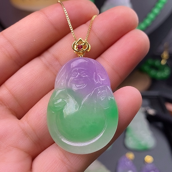 翡翠未镶嵌吊坠(赠链)