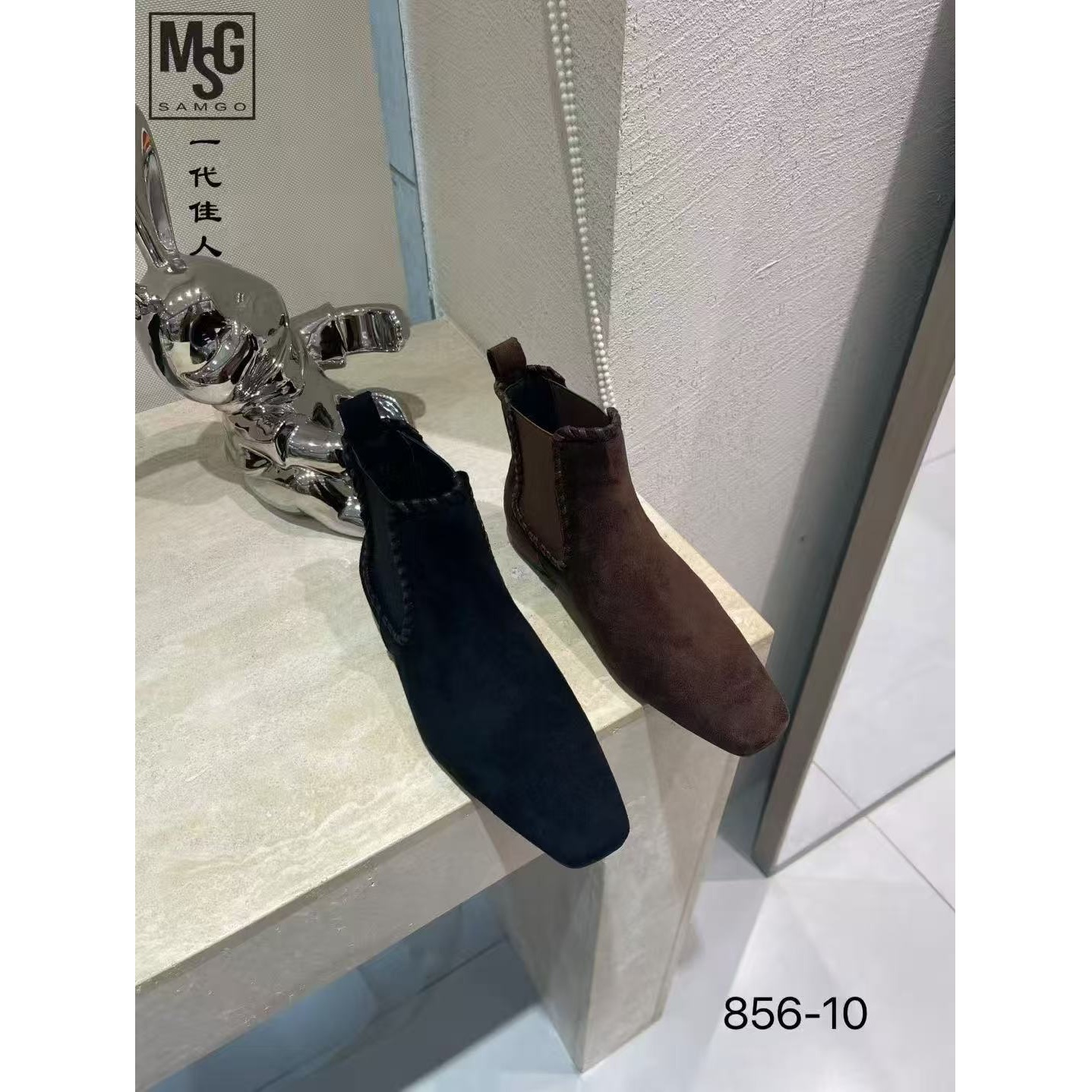 厚底时装靴女新款复古显瘦套筒马丁靴短靴856-10（不加绒）