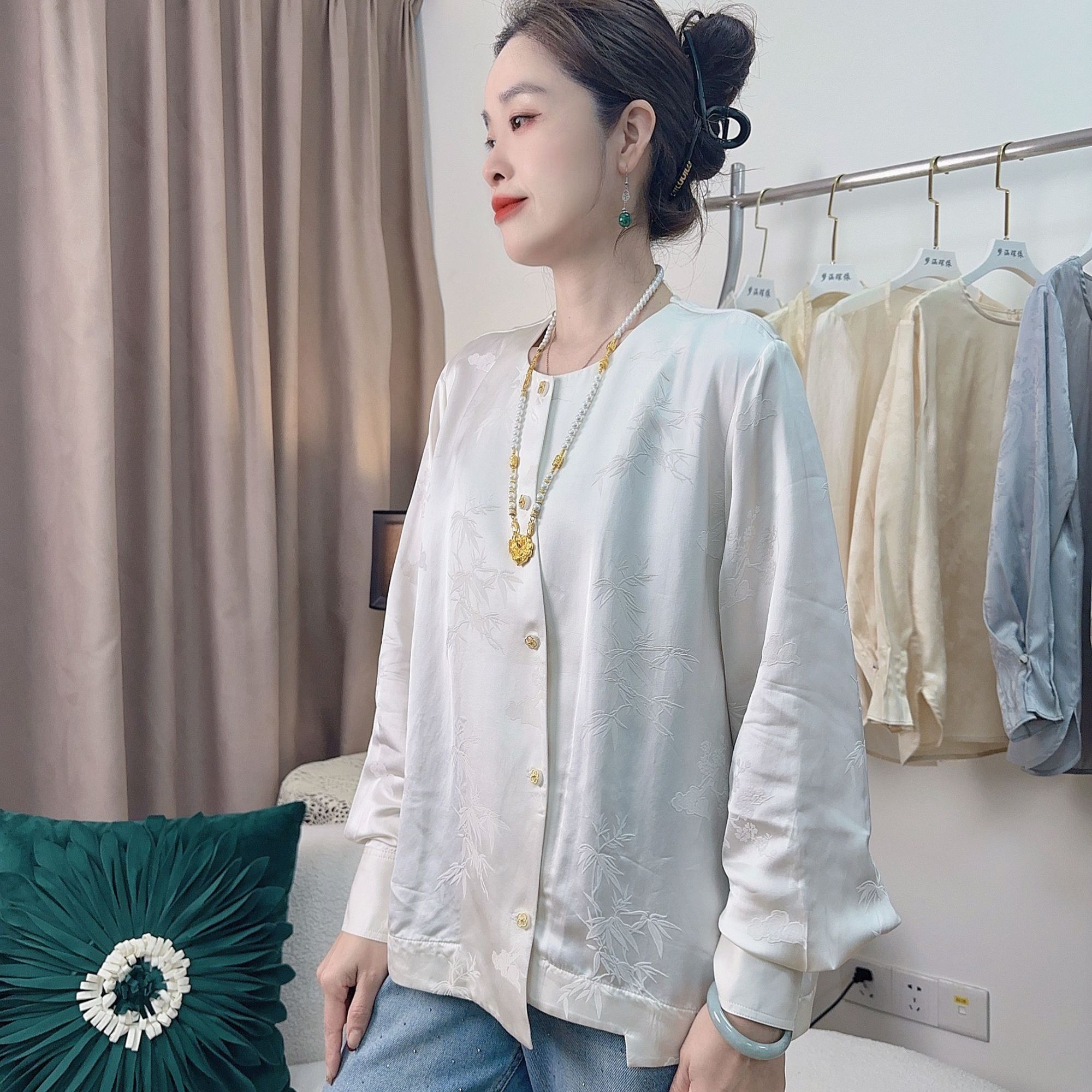 春秋新中式斜门襟设计上衣女  中国风国潮百搭穿搭  显瘦气质日常