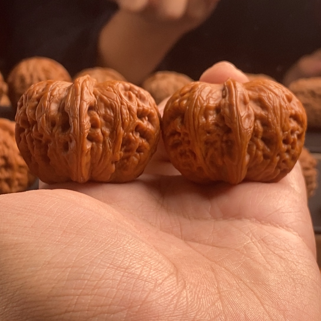 我***迅文玩核桃吊坠平谷元宝42