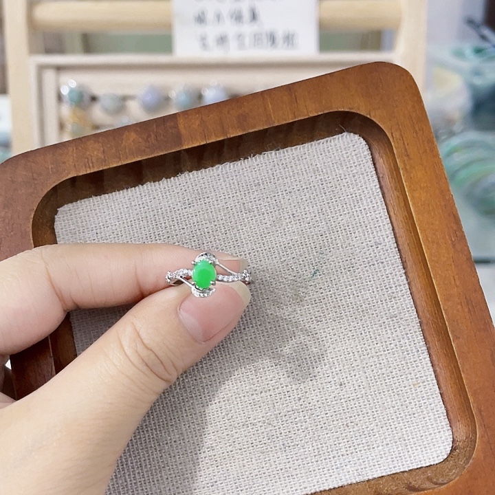 翡翠未镶嵌颈饰天然翡翠Ａ货