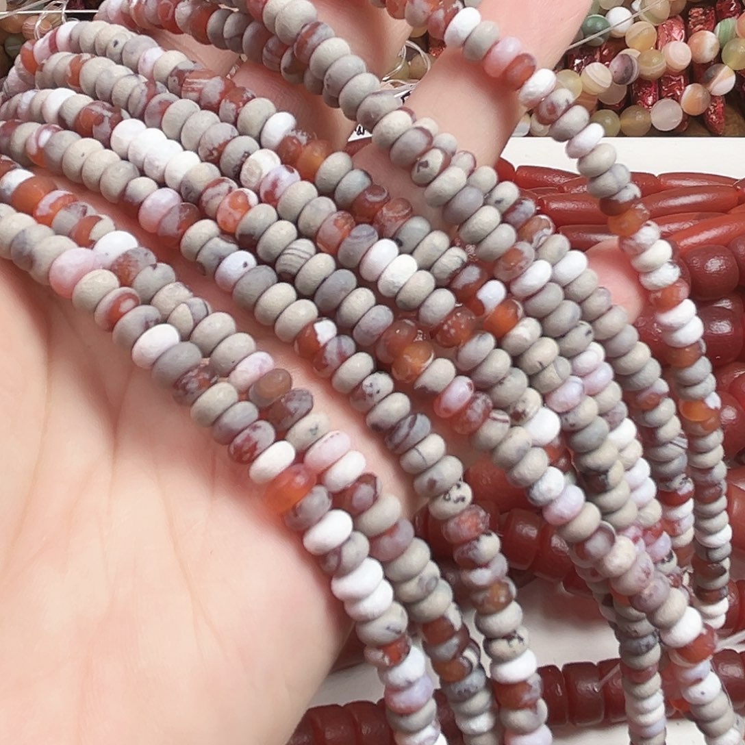 玛瑙/玉髓合金珠宝半成品L82. 奶皮老玛瑙一条7mm