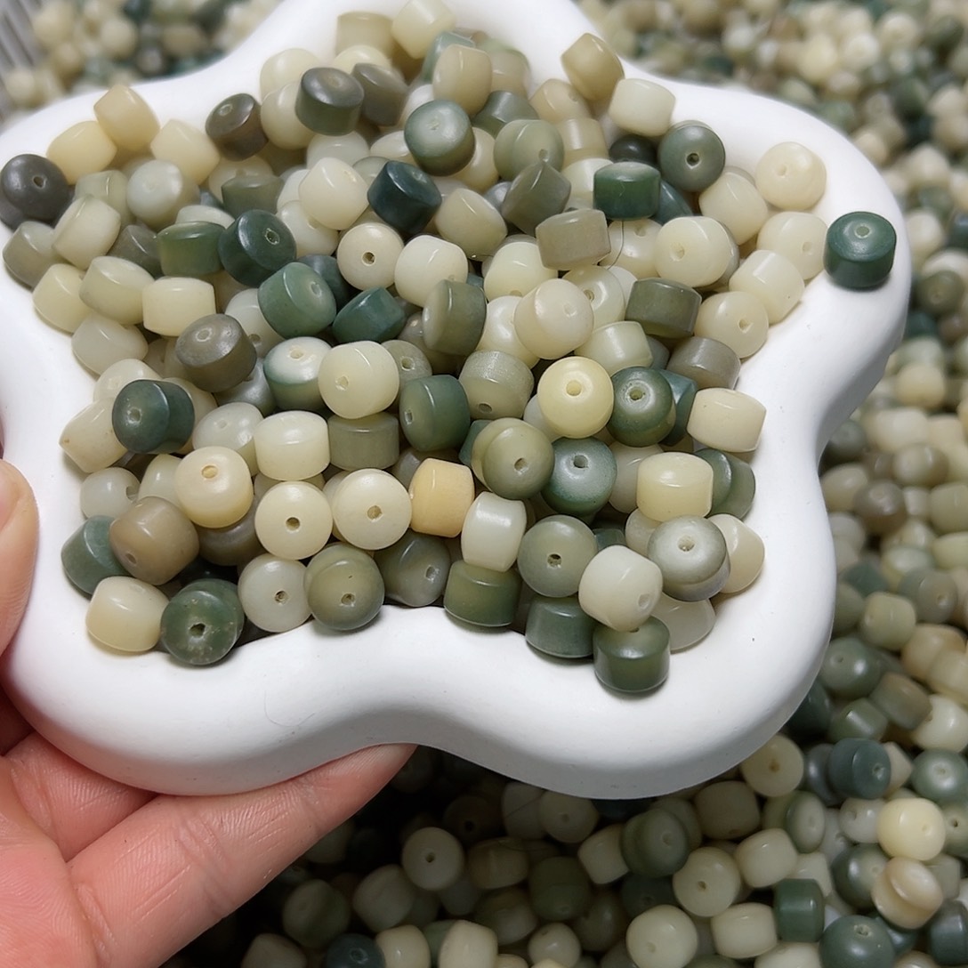 菩提根/象牙果吊坠微瑕卡9白绿金轮100颗