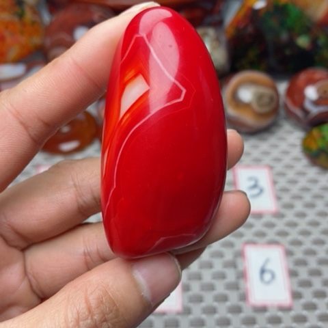 未镶嵌玛瑙/玉髓珠宝奇石v**i打孔不退不换