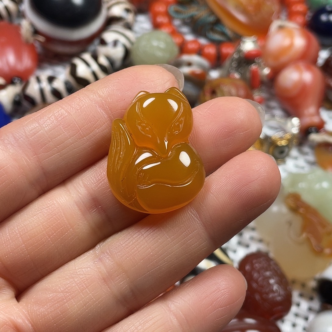 玛瑙/玉髓未镶嵌挂件