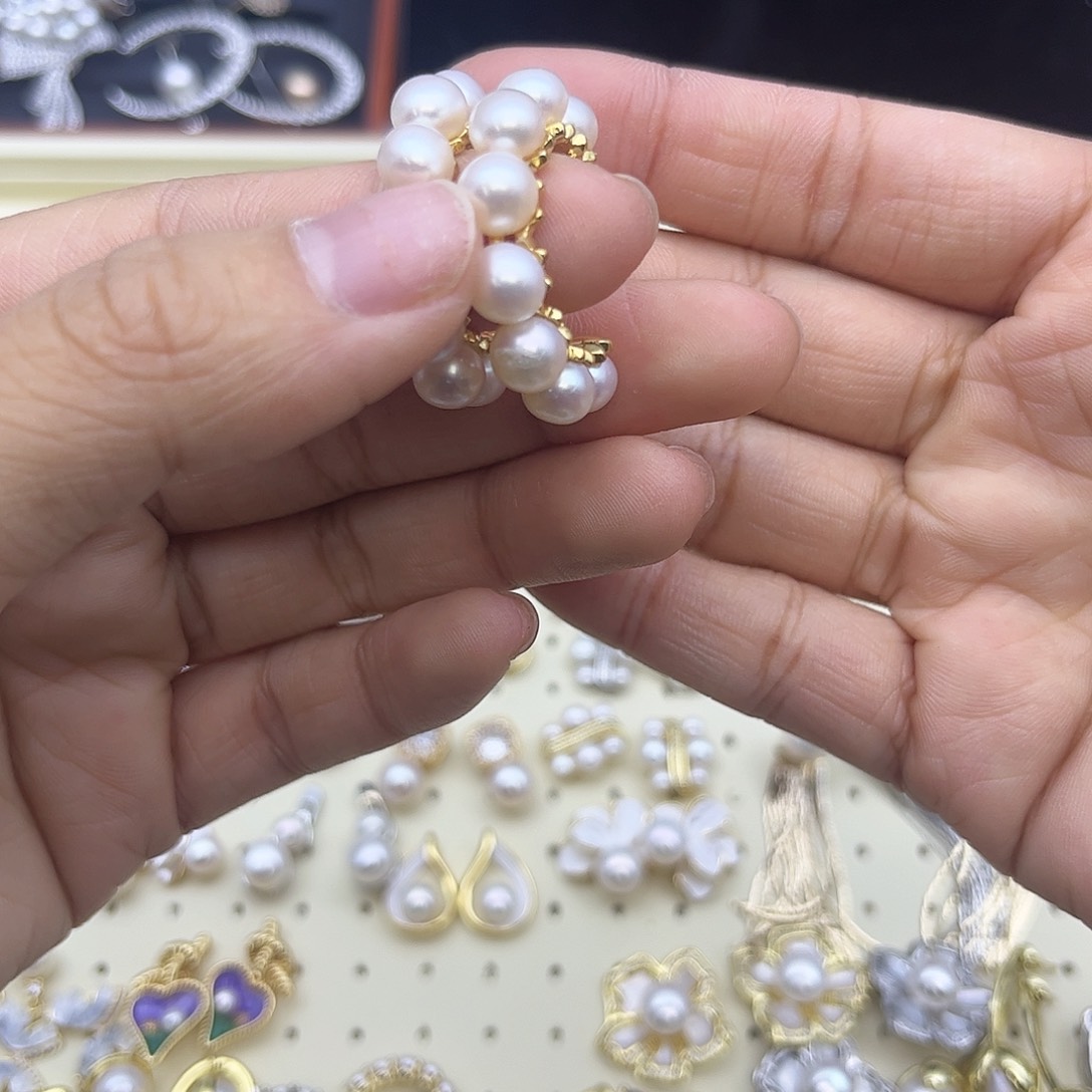 淡水珍珠耳饰合金64