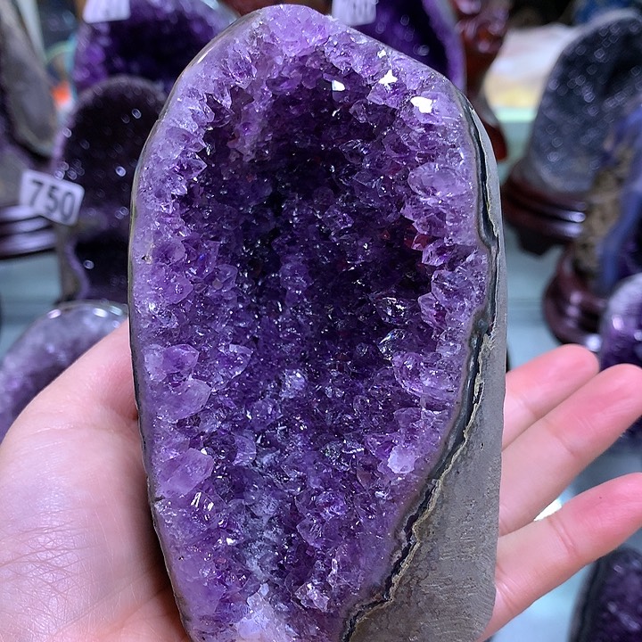 水晶大型摆件（非配饰）未镶嵌