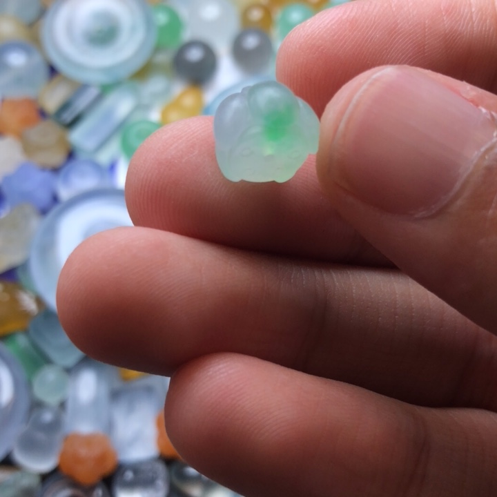 未镶嵌定制翡翠挂件