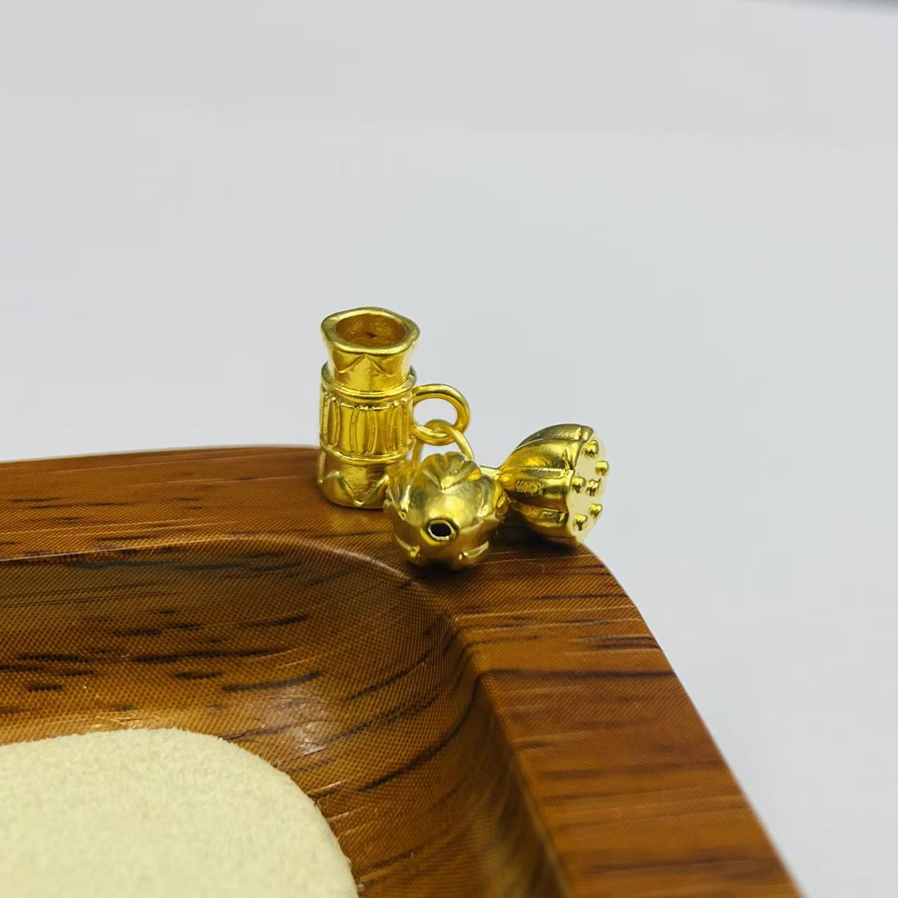 新金社黄金足金999卡竹节两世欢DP1158-0470