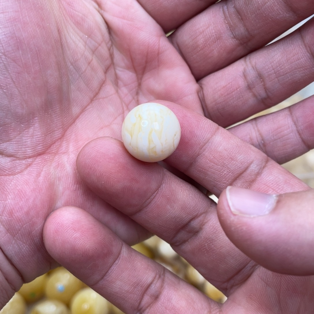 琥珀颈饰未镶嵌天然琥珀蜜蜡圆珠