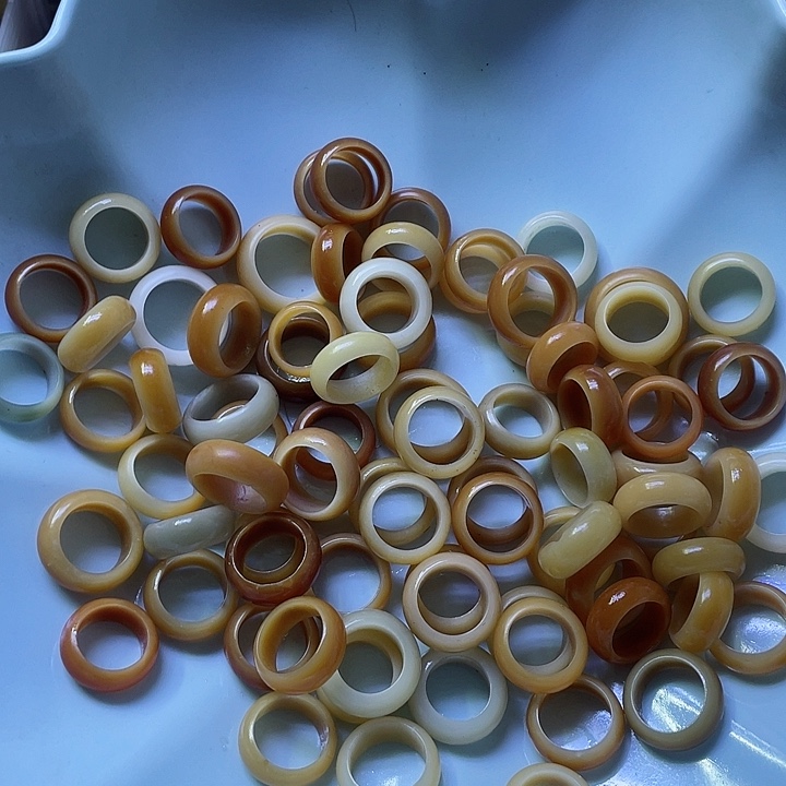 白玉菩提吊坠精品跑环十颗关注➕牌宠二