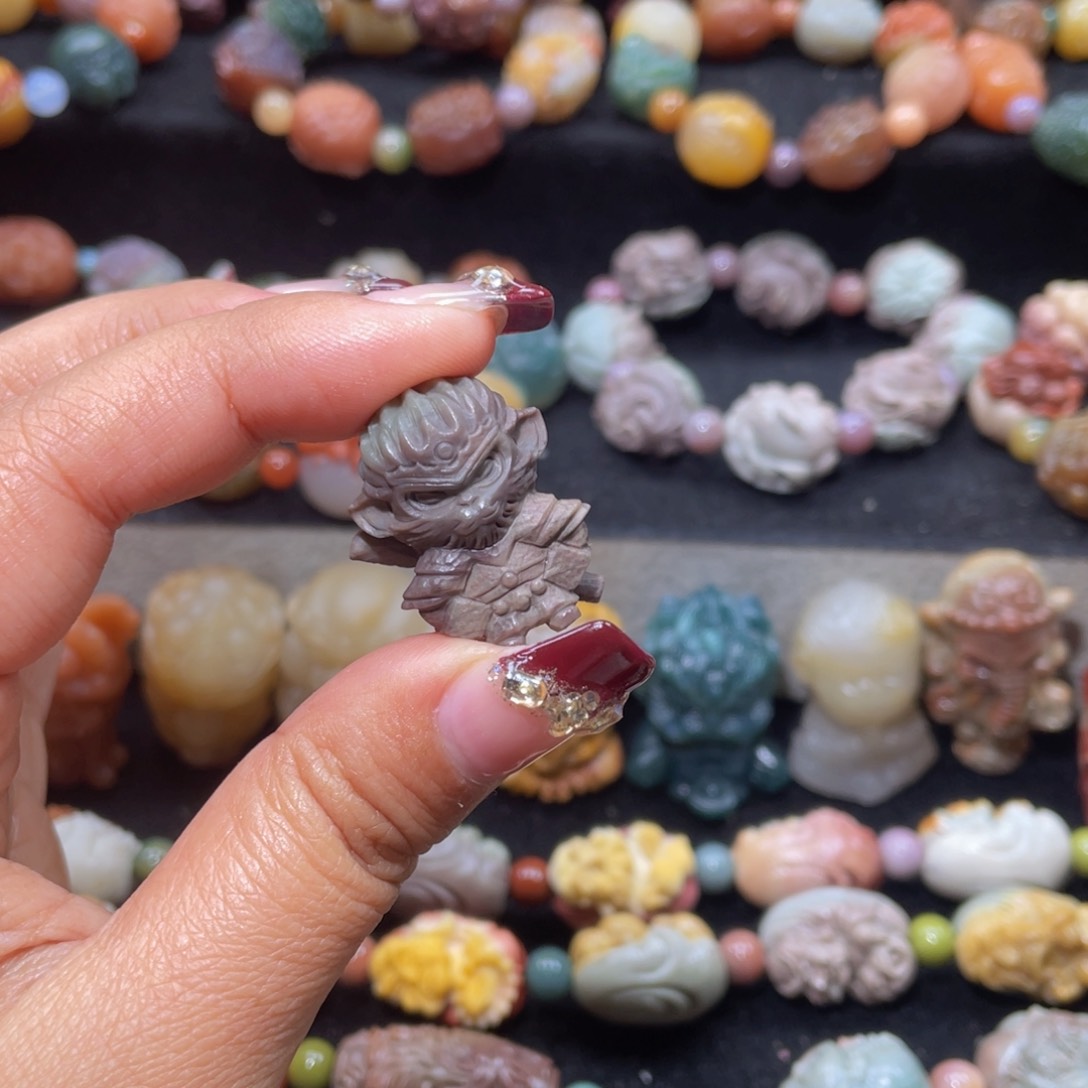 石英质玉手链未镶嵌