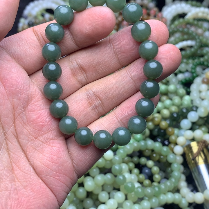 ！***！和田玉未镶嵌手串