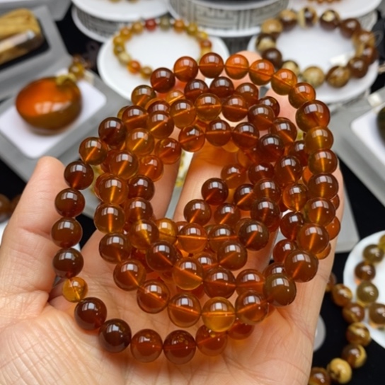 未镶嵌琥珀裸石缅甸琥珀