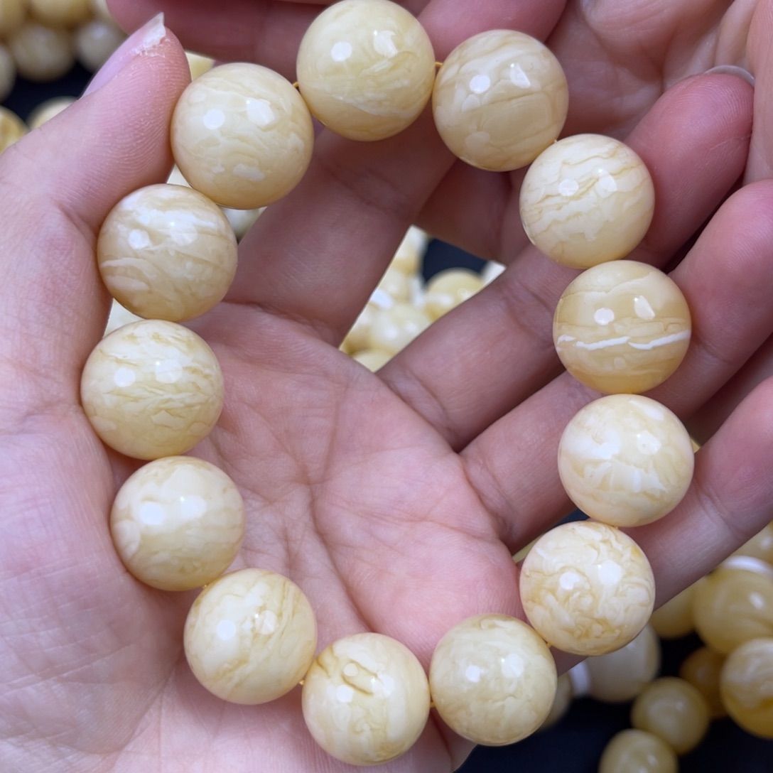 裸石蜜蜡未镶嵌塔柱