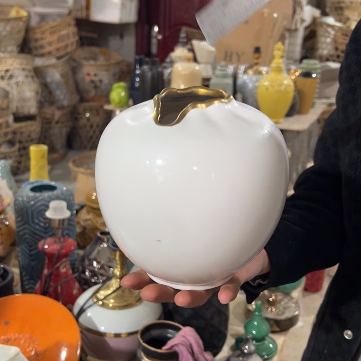 摆件高17口6公分微瑕捡漏