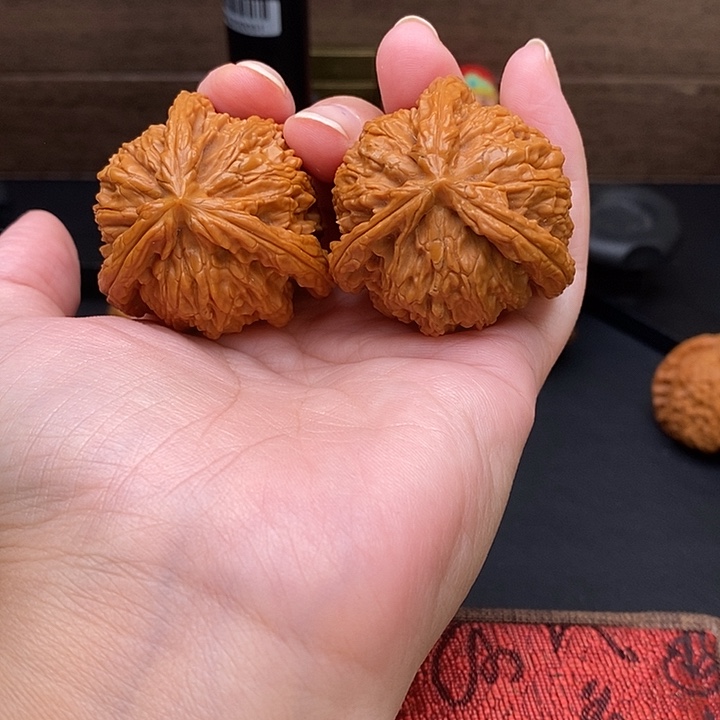 ～***～把件文玩核桃白奔